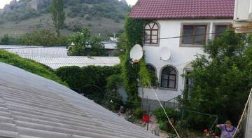Фото номера Трехместный номер Делюкс с видом на море Гостиница Guest house Kurortnoe г. Курортное 7